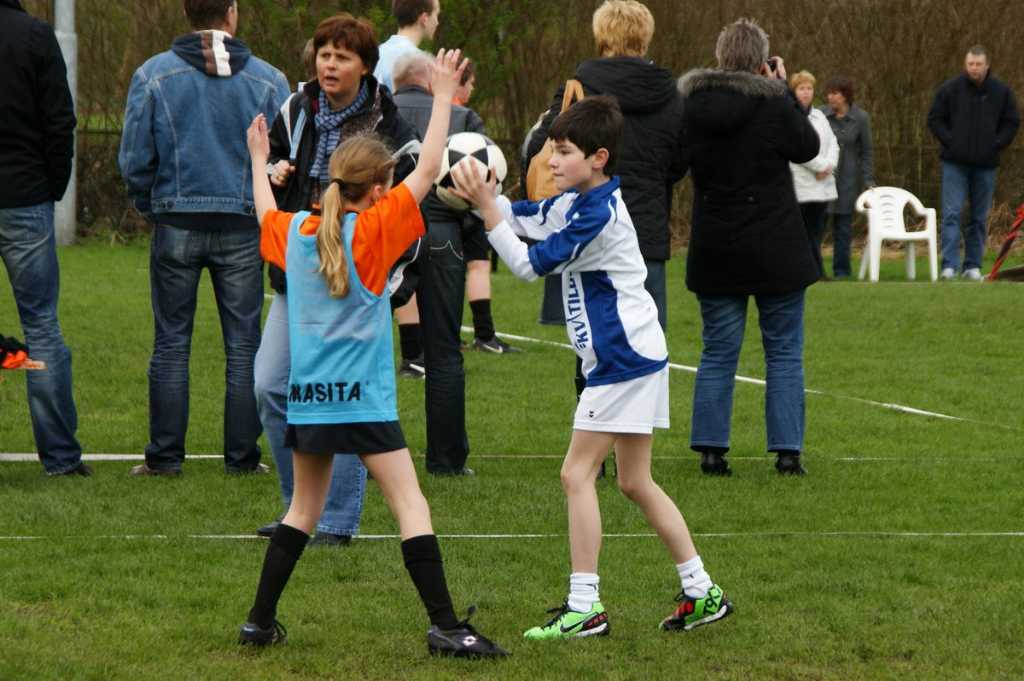 Korfbal E2 3 april 2010-4.JPG